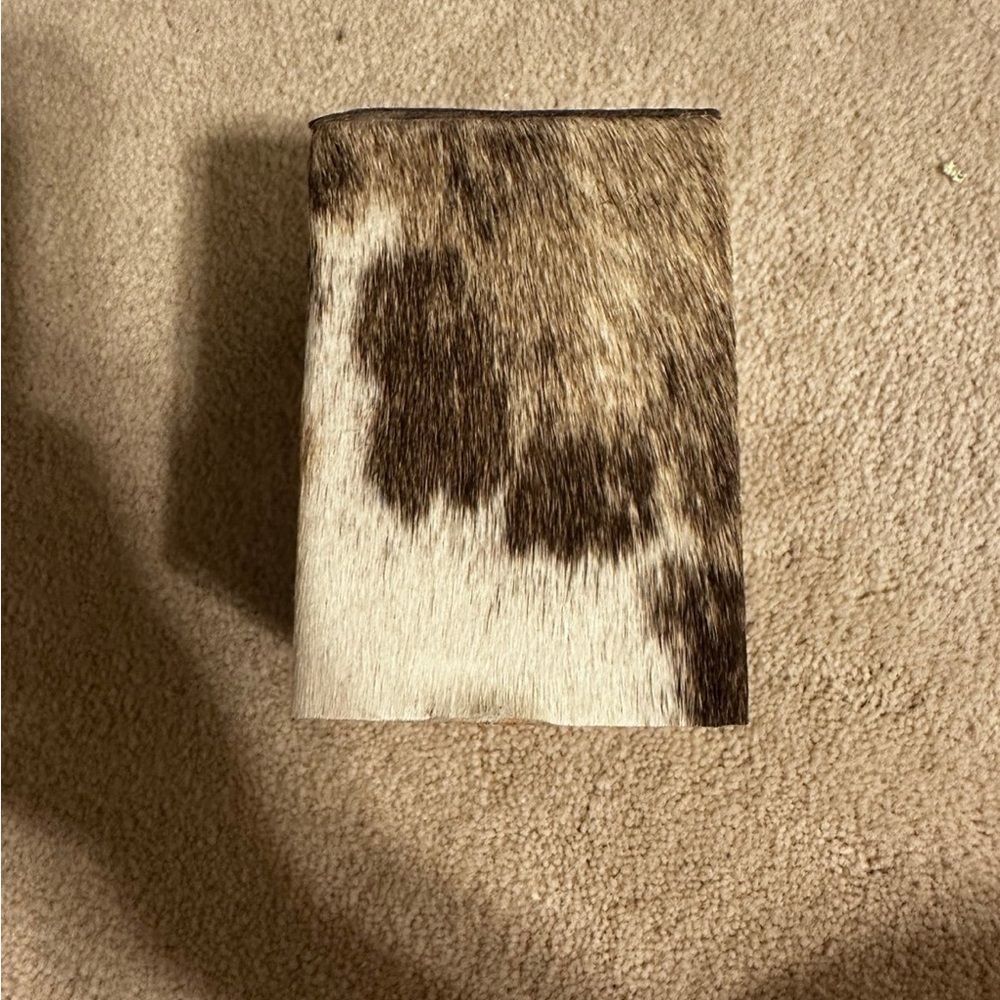 New cowhide pen/pencil holder